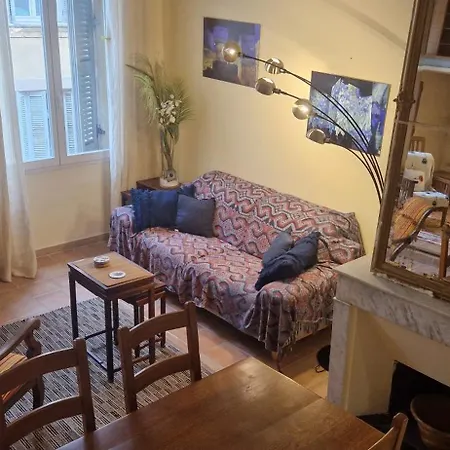 Apartment Loft In Particulier, City-center, Air Conditioned